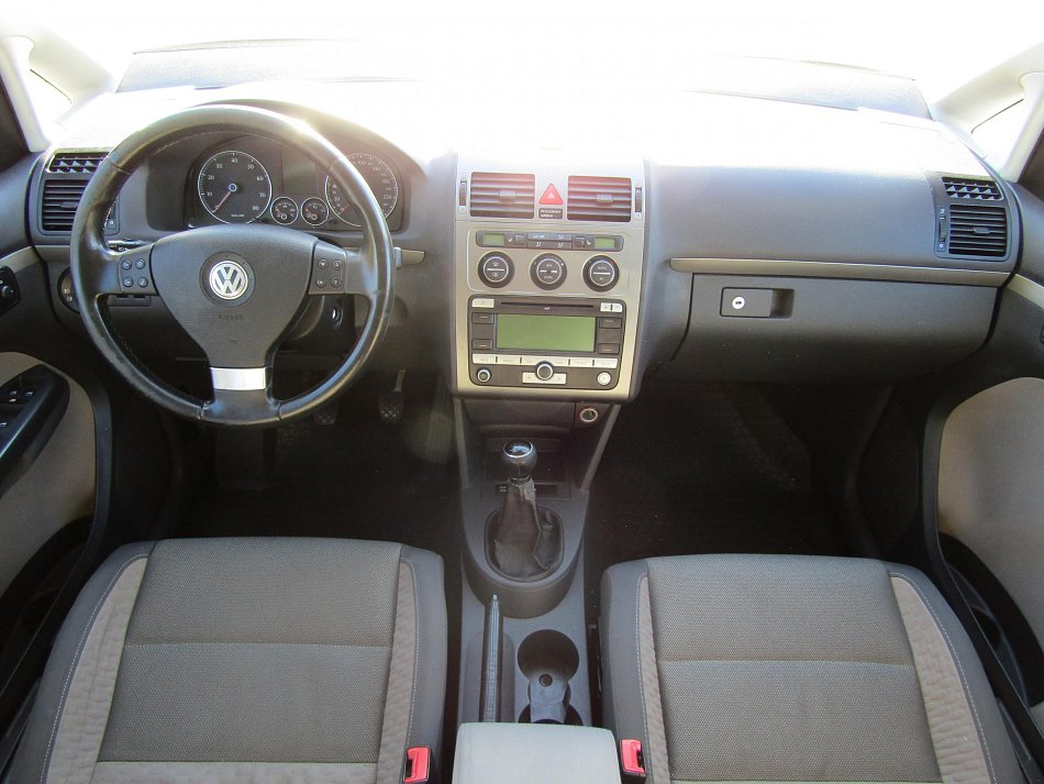 Volkswagen Touran 1.4TSi 