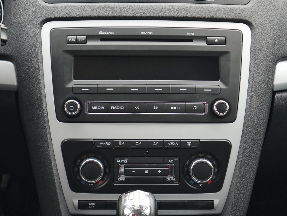 Škoda Octavia II 1.2 TSi Ambiente