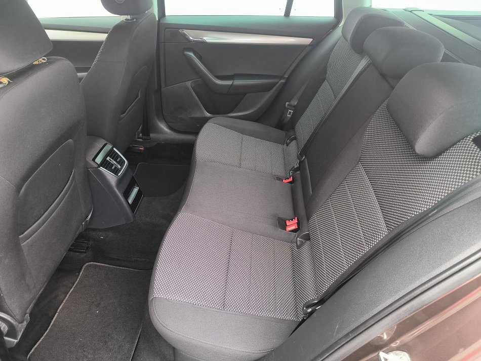 Škoda Octavia III 1.6 TDi Ambition