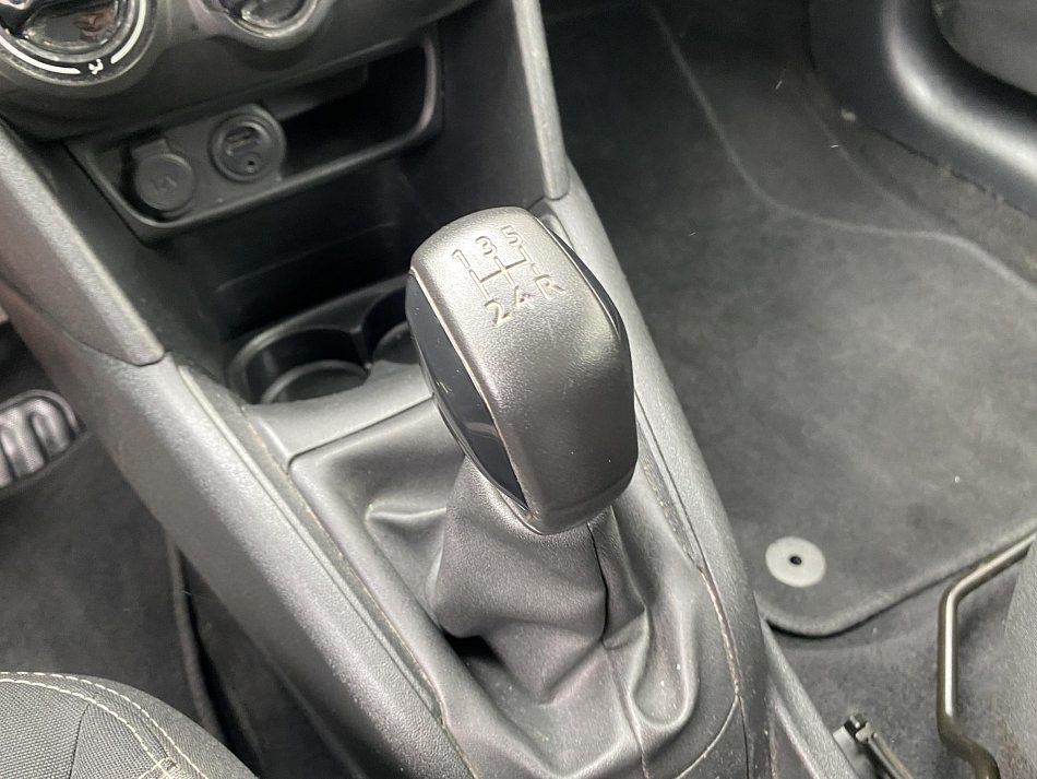 Peugeot 208 1.6HDi Active