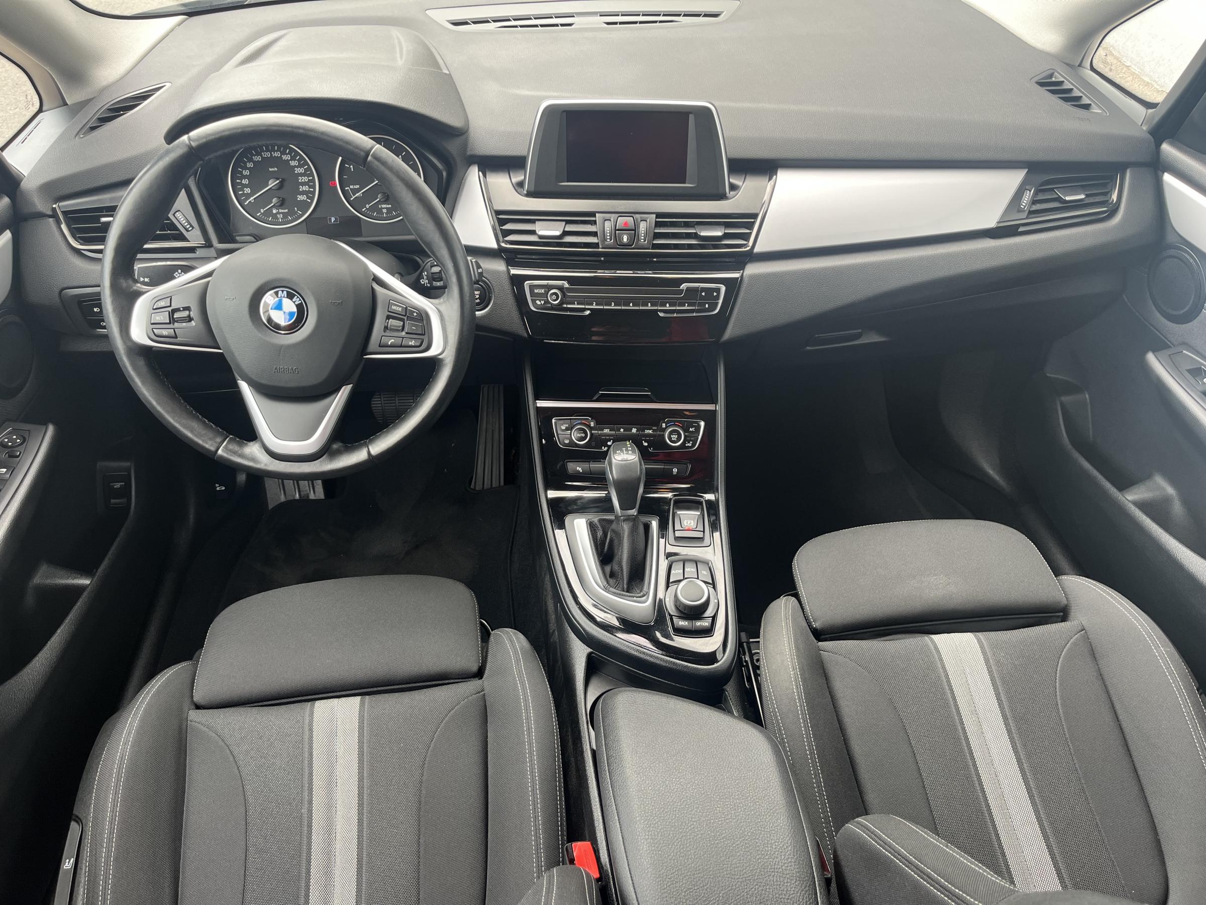 BMW Řada 2, 2015 - pohled č. 11