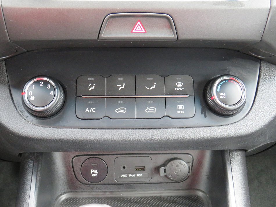 Kia Sportage 2.0 CVVT Vision AWD