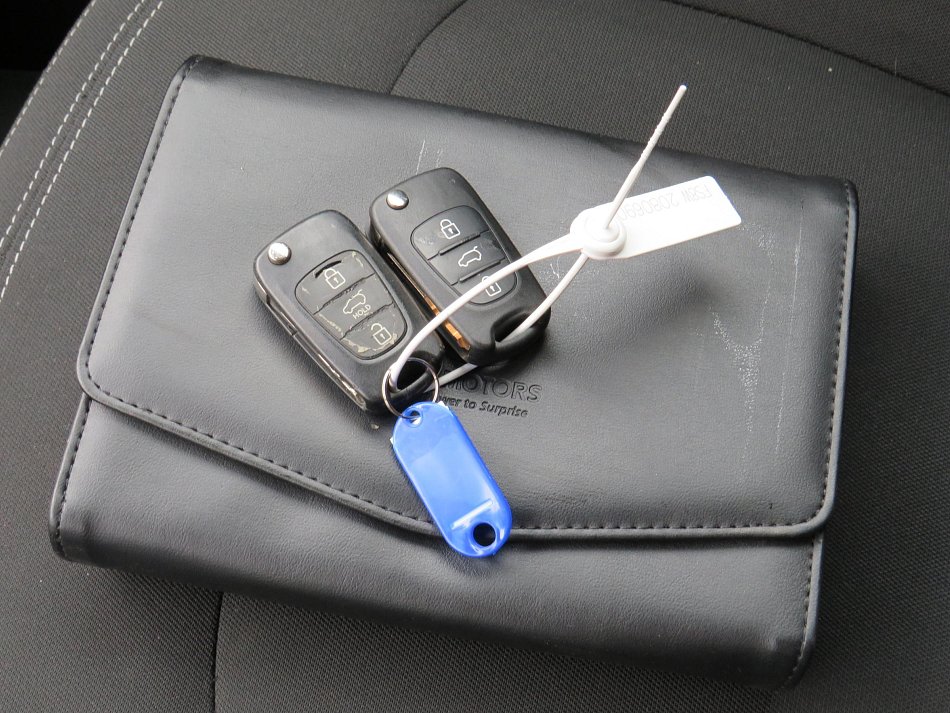 Kia Sportage 2.0 CVVT Vision AWD