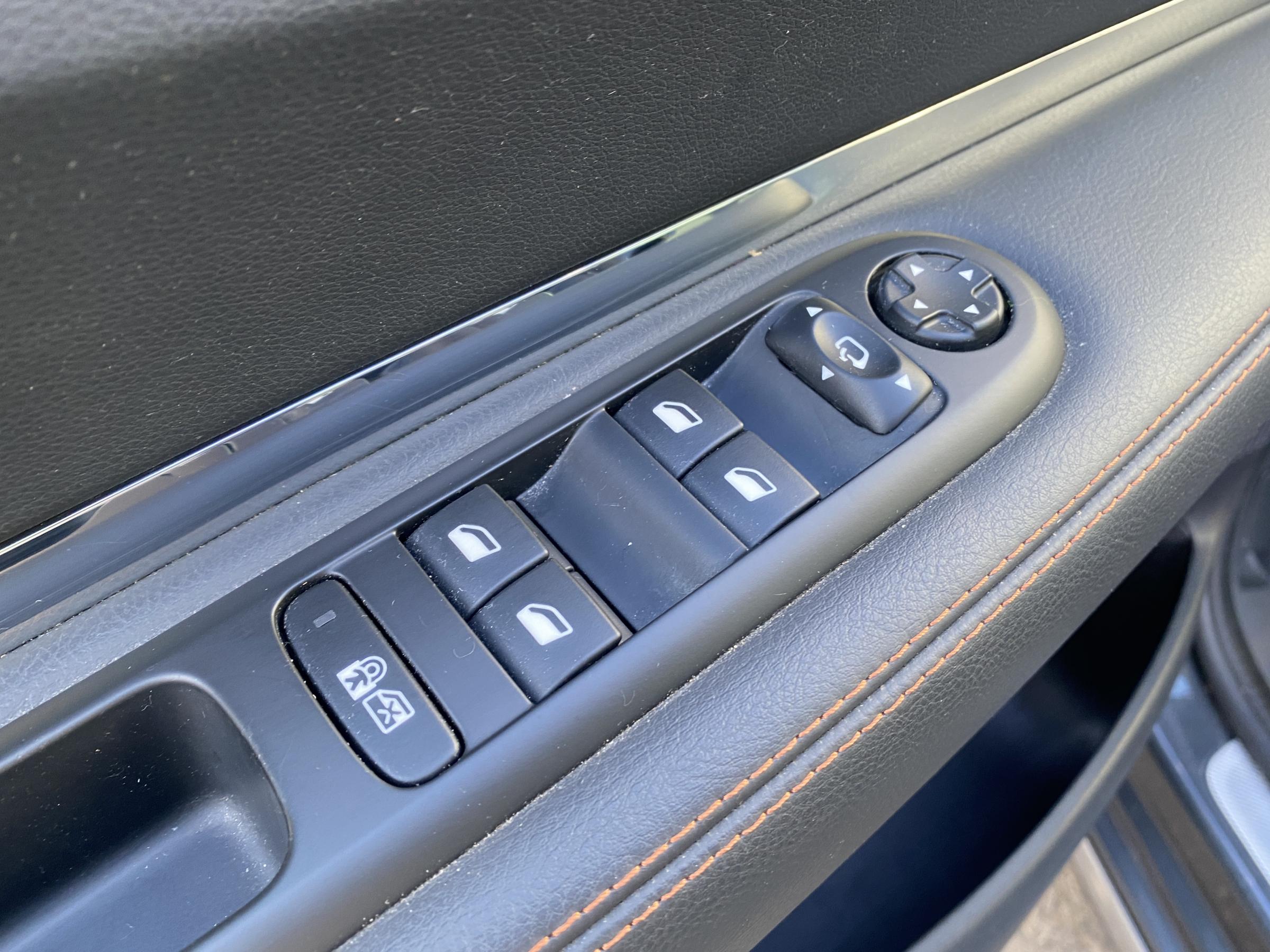 Peugeot 3008, 2015 - pohled č. 13