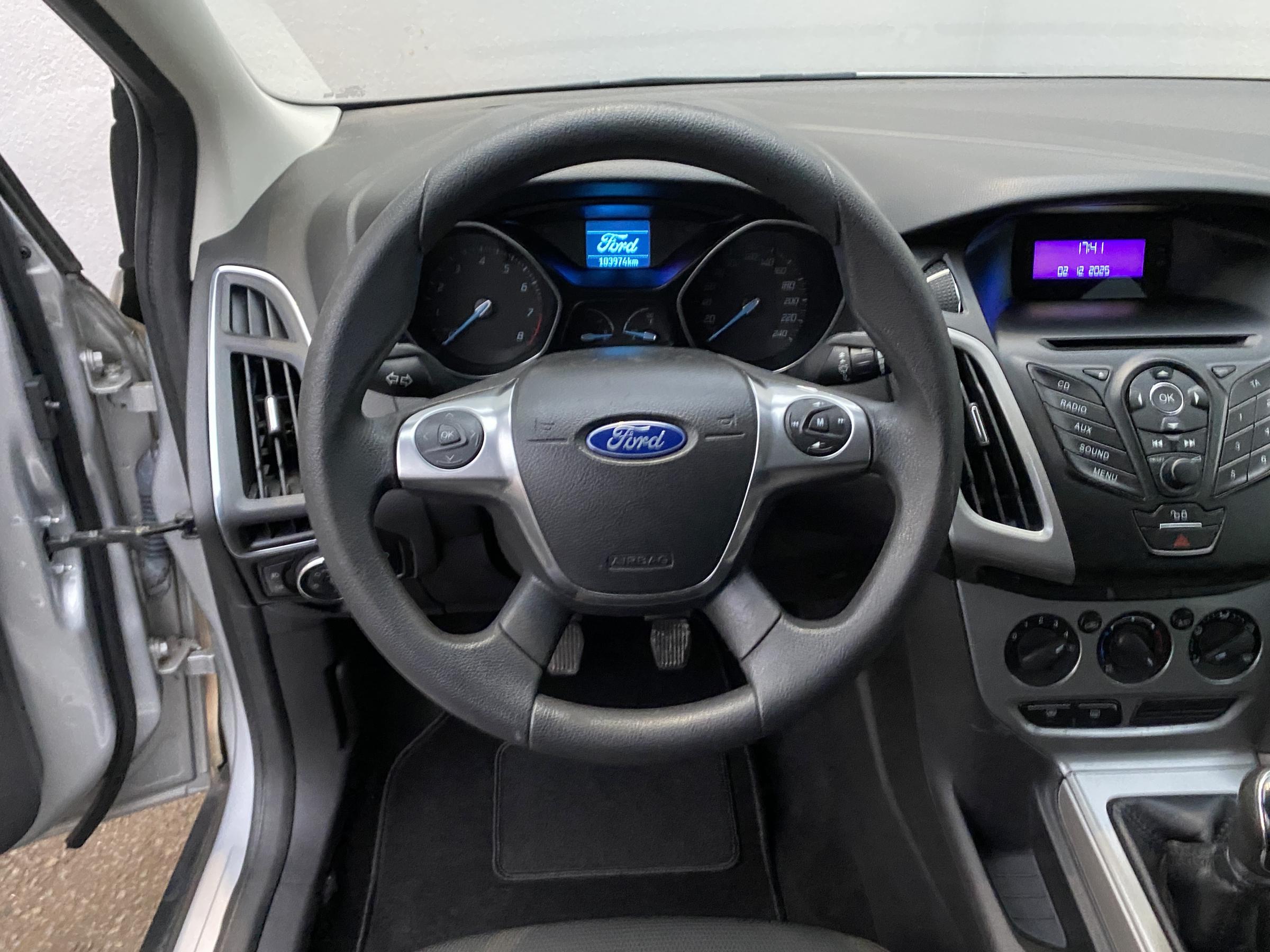 Ford Focus, 2012 - pohled č. 11