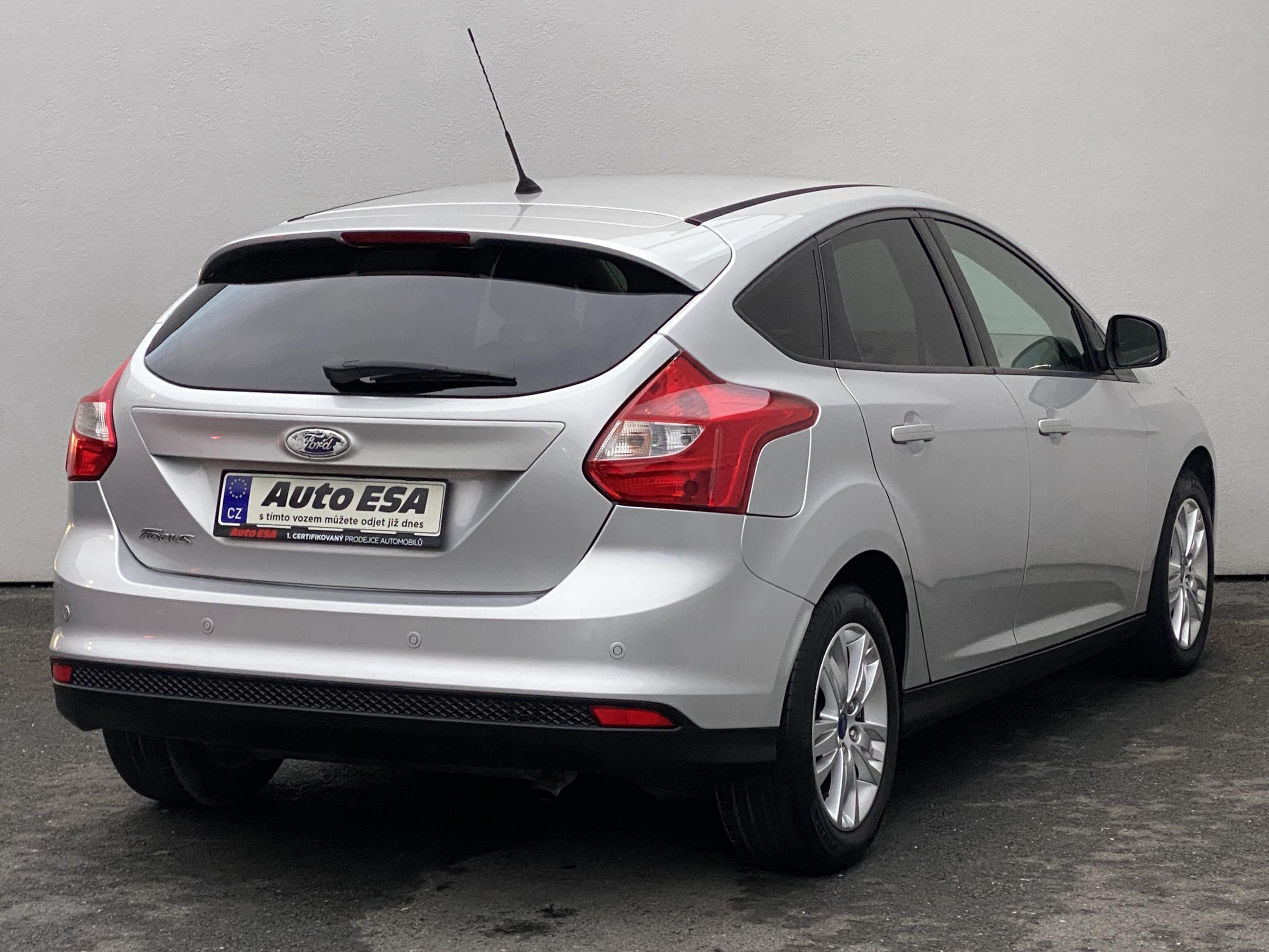 Ford Focus, 2012 - pohled č. 4