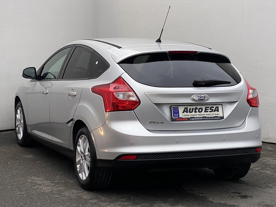 Ford Focus 1.6 Ti-VCT Trend
