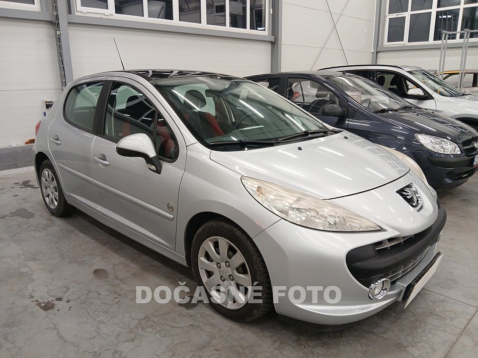 Peugeot 207 1.4i 