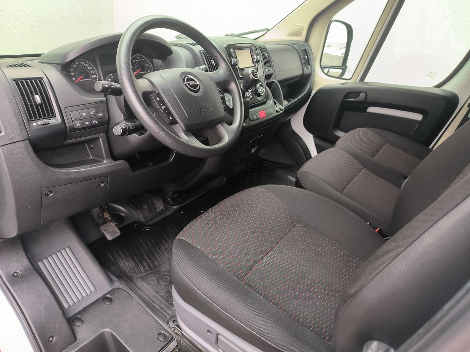 Opel Movano 2.2CDTi  L4H2