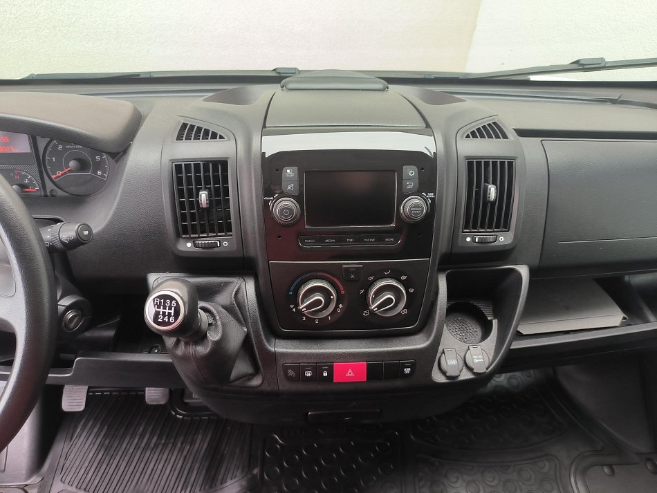 Opel Movano 2.2CDTi  L4H2