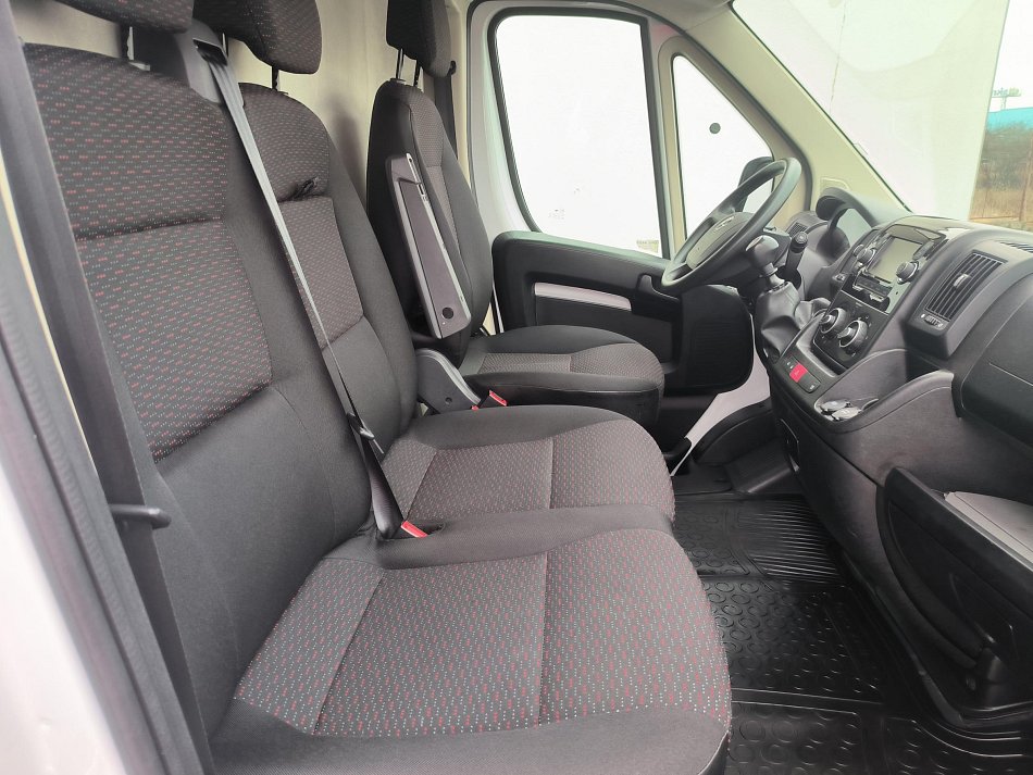 Opel Movano 2.2CDTi  L4H2