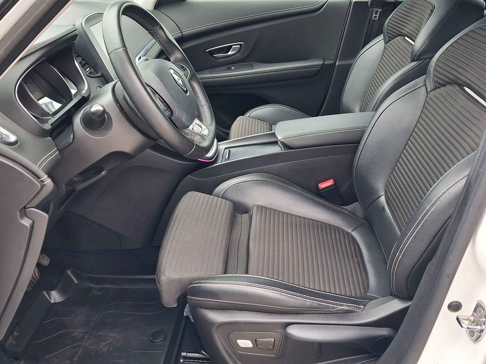 Renault Grand Scénic 1.8dCi 