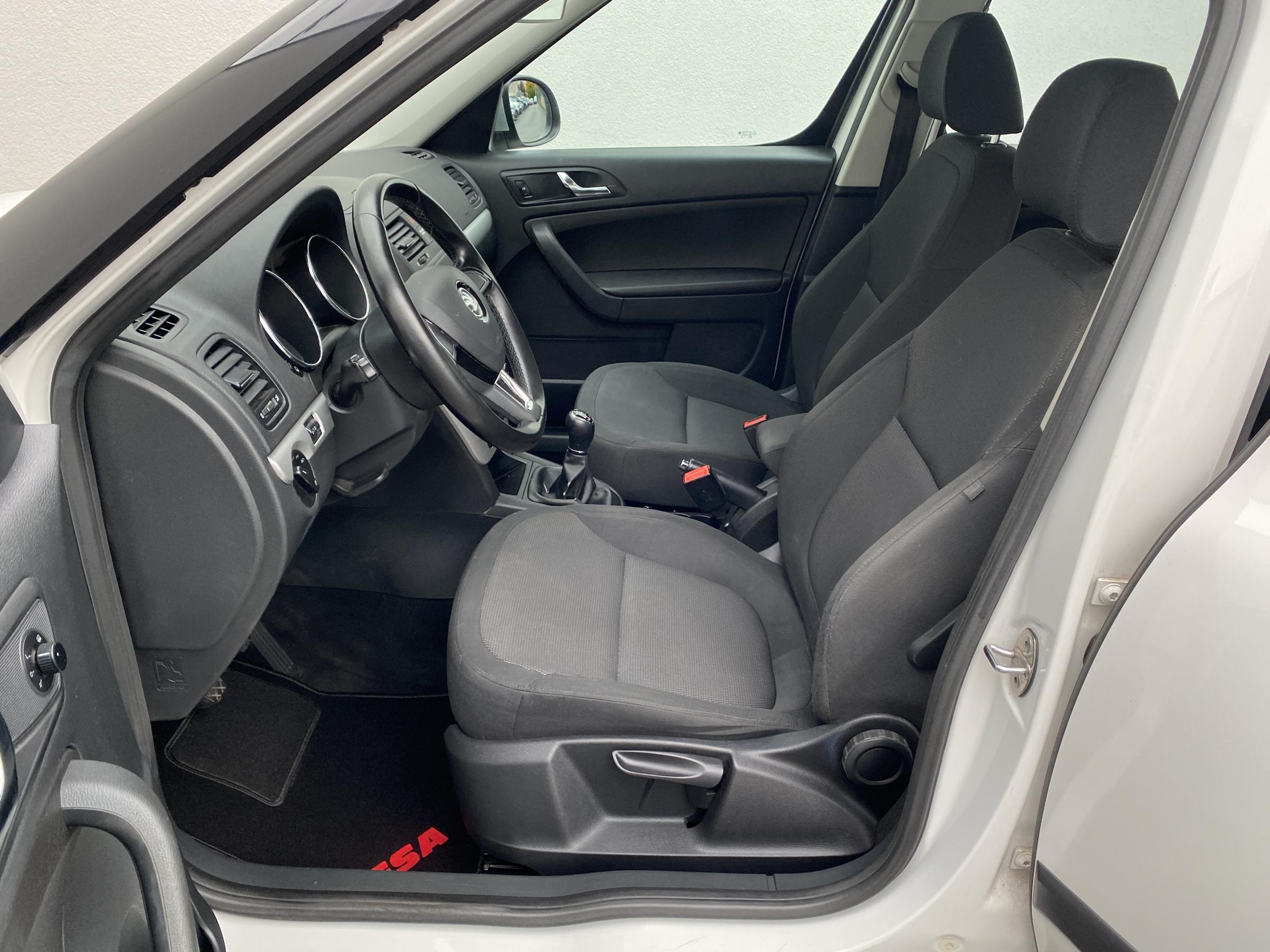 Škoda Yeti, 2014 - pohled č. 9