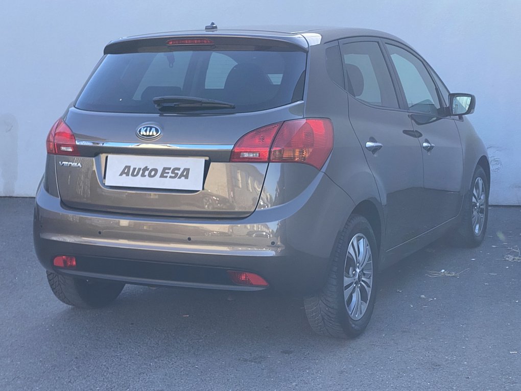 Kia Venga 1.4 CVVT  DreamTeam