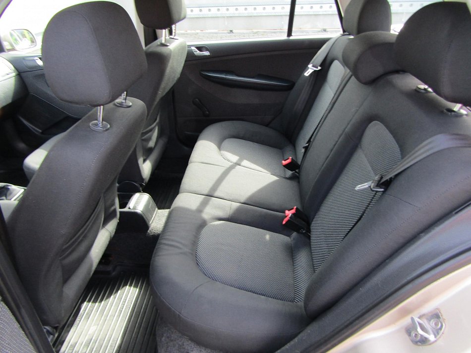 Škoda Fabia I 1.2 HTP 