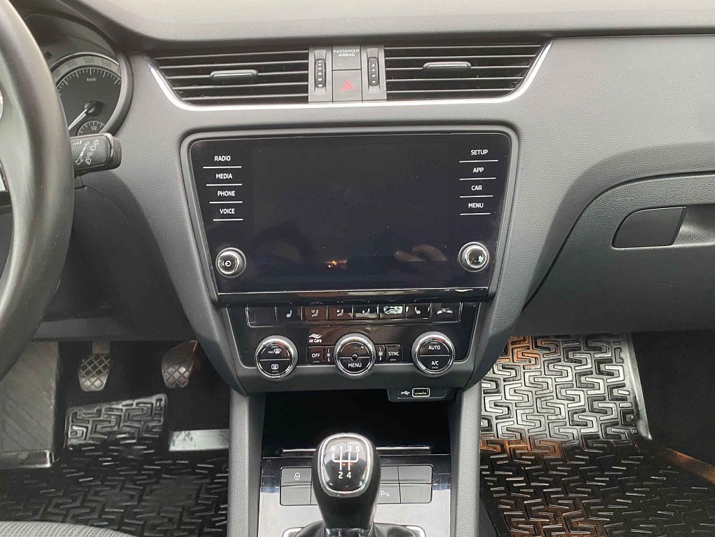 Škoda Octavia III 1.6 TDi Style
