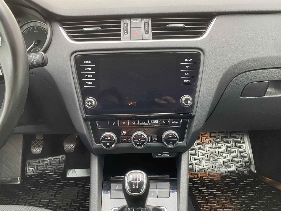 Škoda Octavia III 1.6 TDi Style