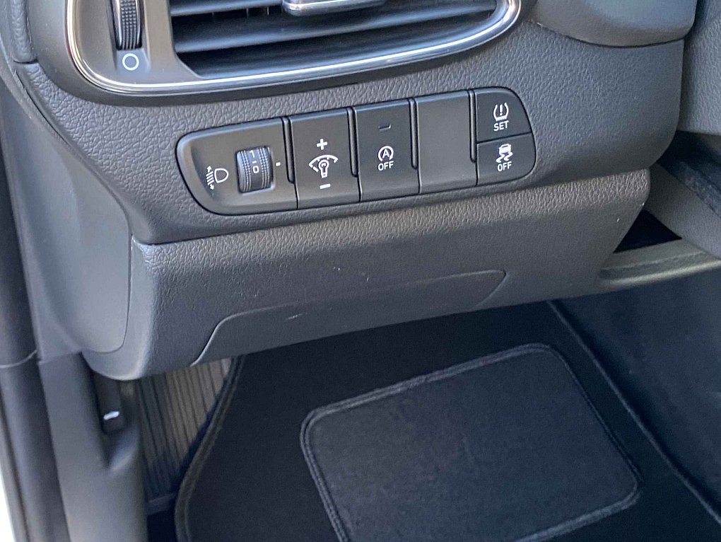 Hyundai I30 1.5 DPi Start