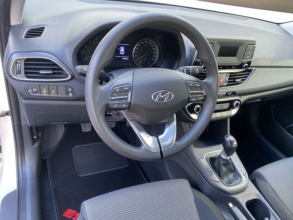 Hyundai I30 1.5 DPi Start