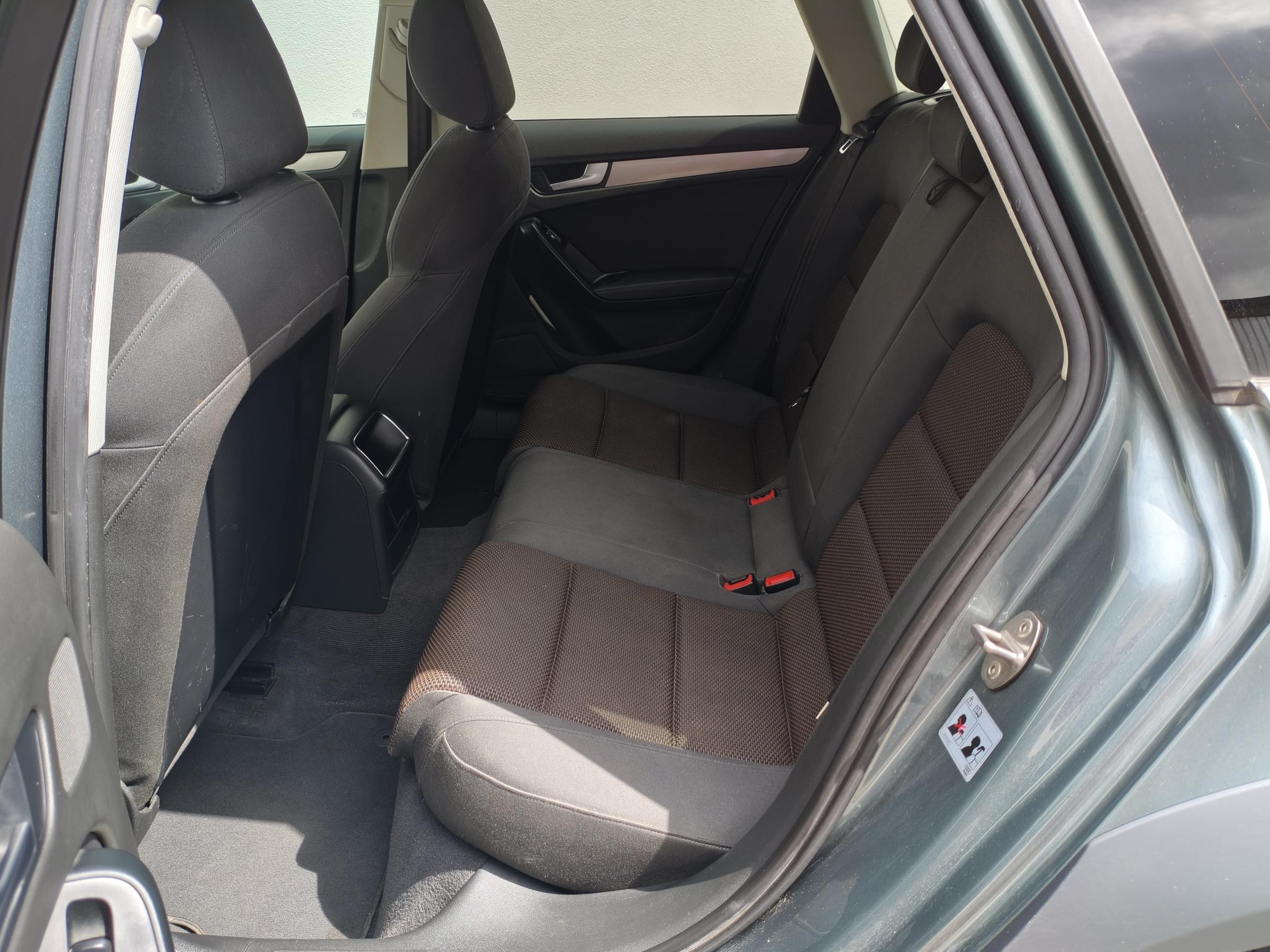 Audi A4 Allroad, 2009 - pohled č. 14