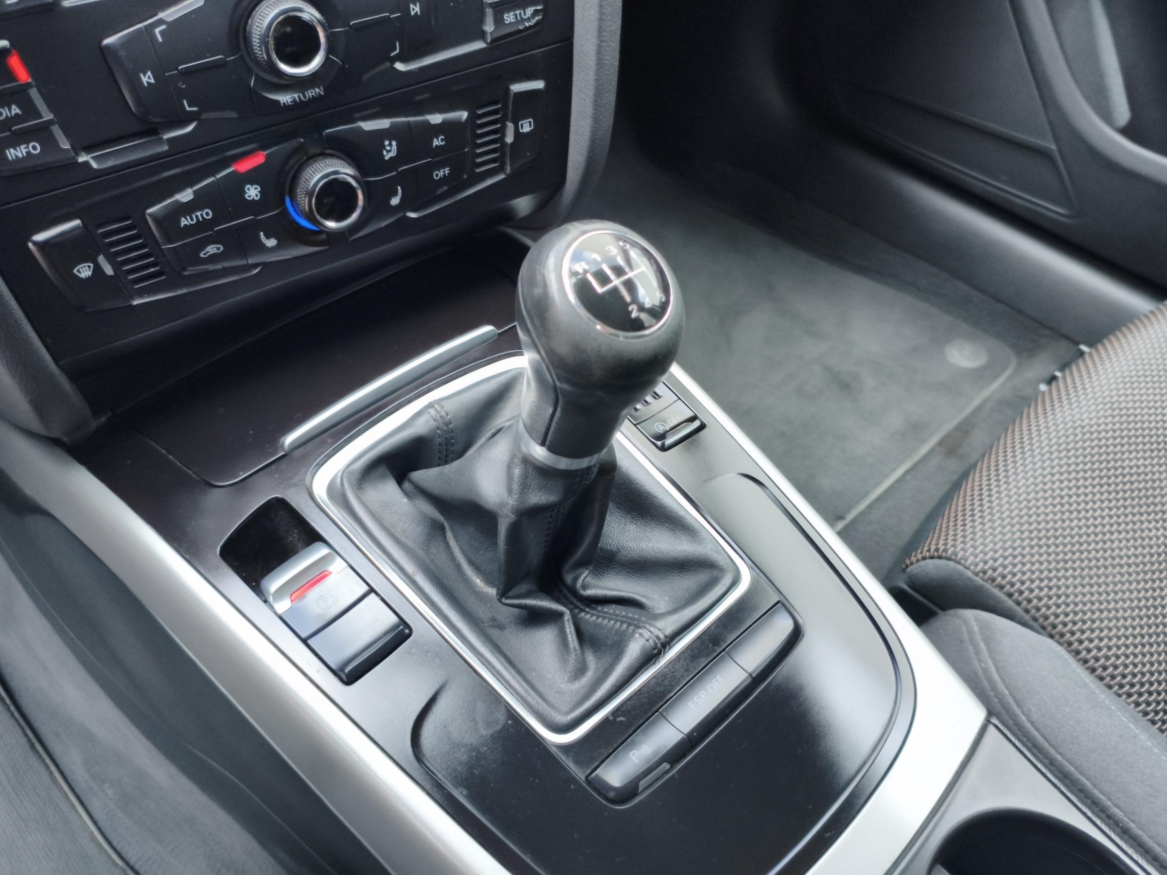 Audi A4 Allroad, 2009 - pohled č. 18