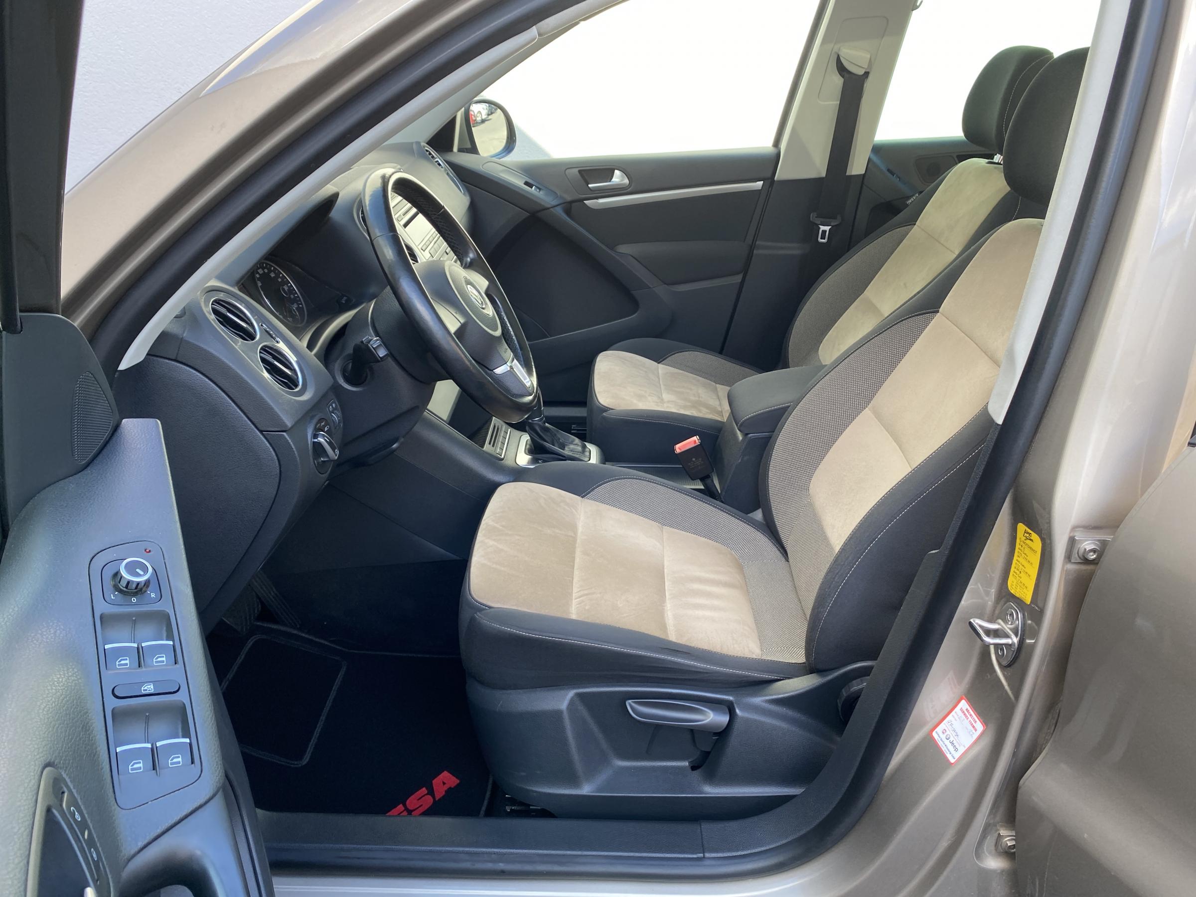 Volkswagen Tiguan, 2012 - pohled č. 11