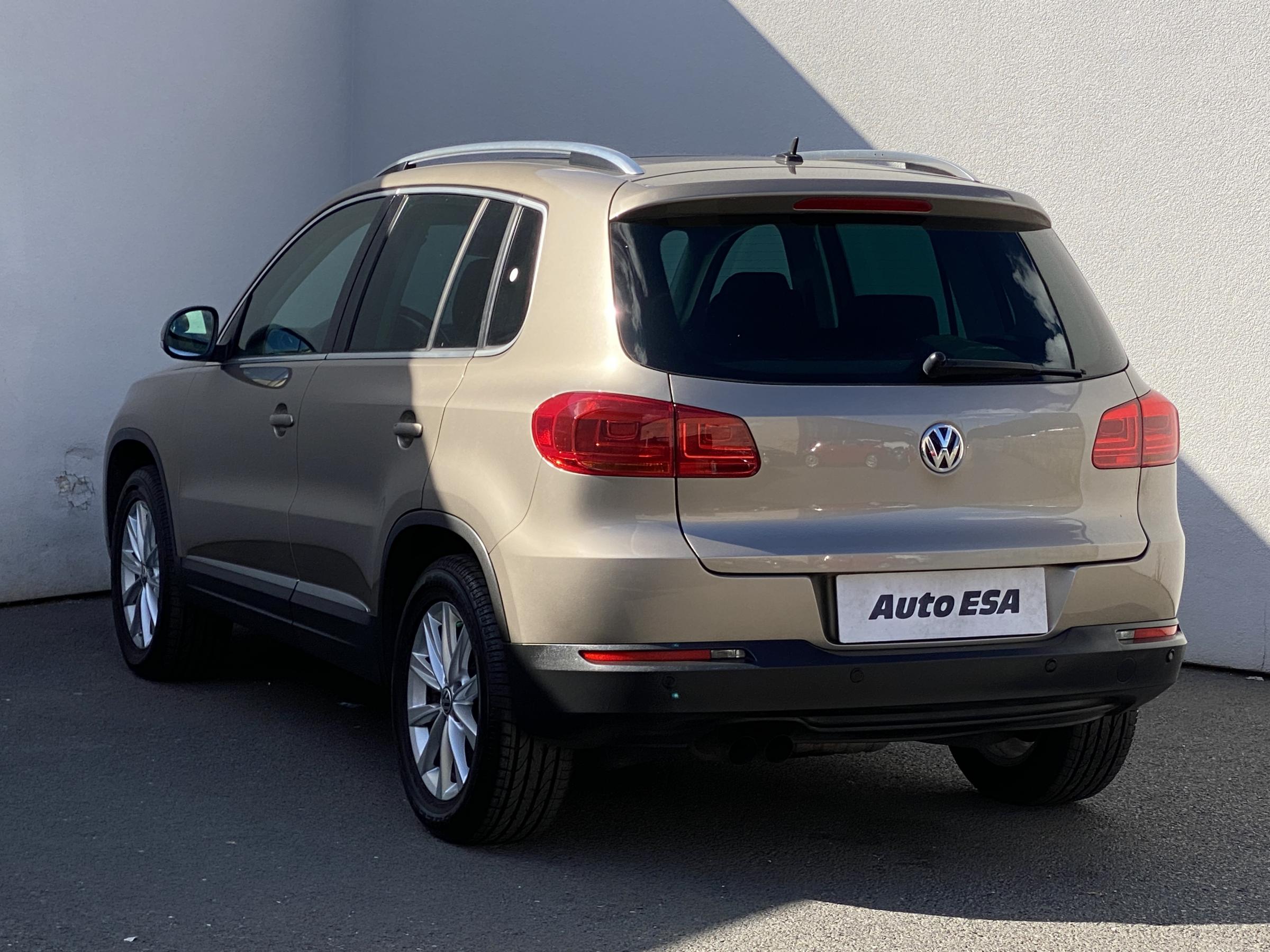 Volkswagen Tiguan, 2012 - pohled č. 6