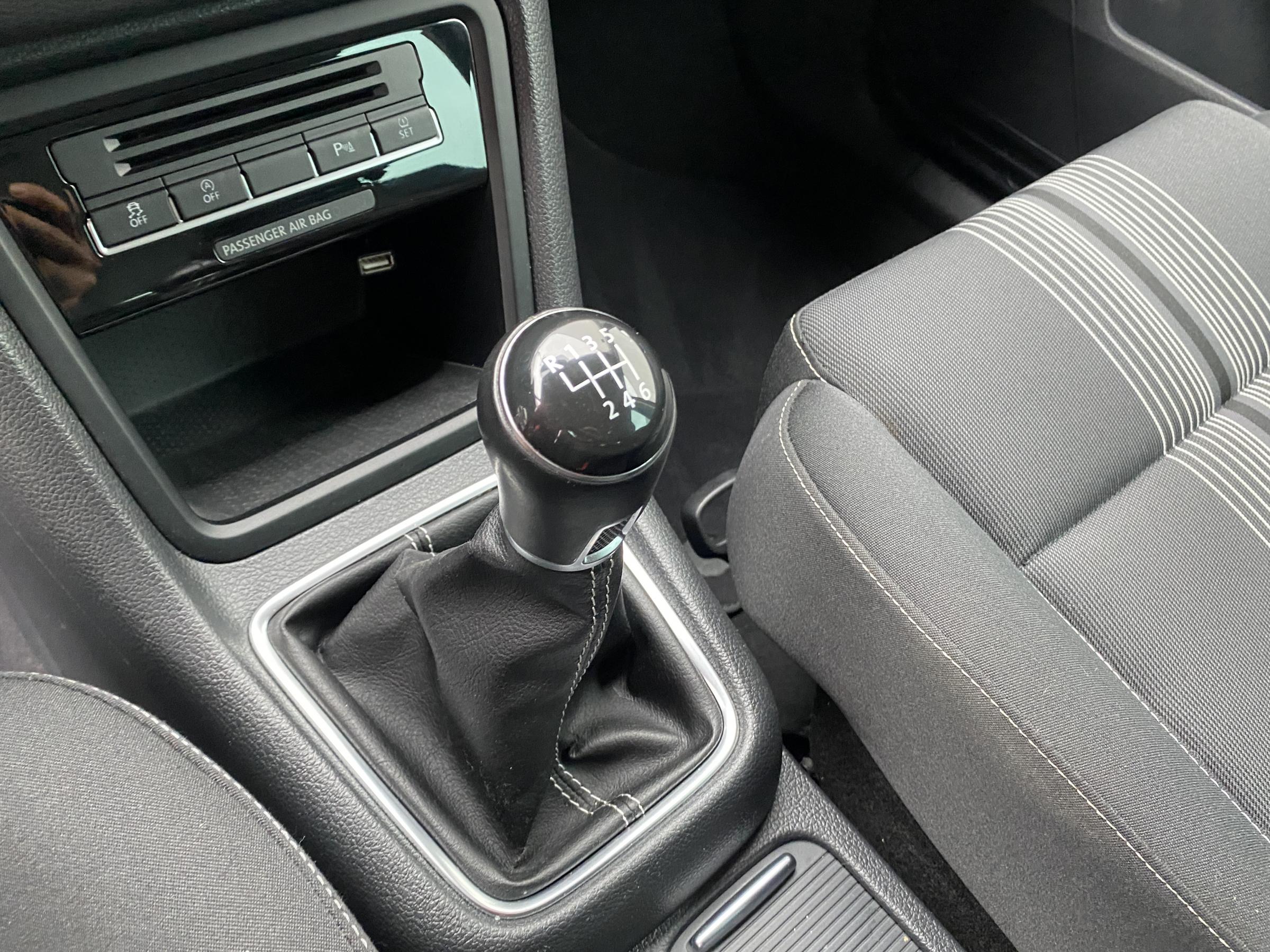 Volkswagen Sharan, 2012 - pohled č. 16