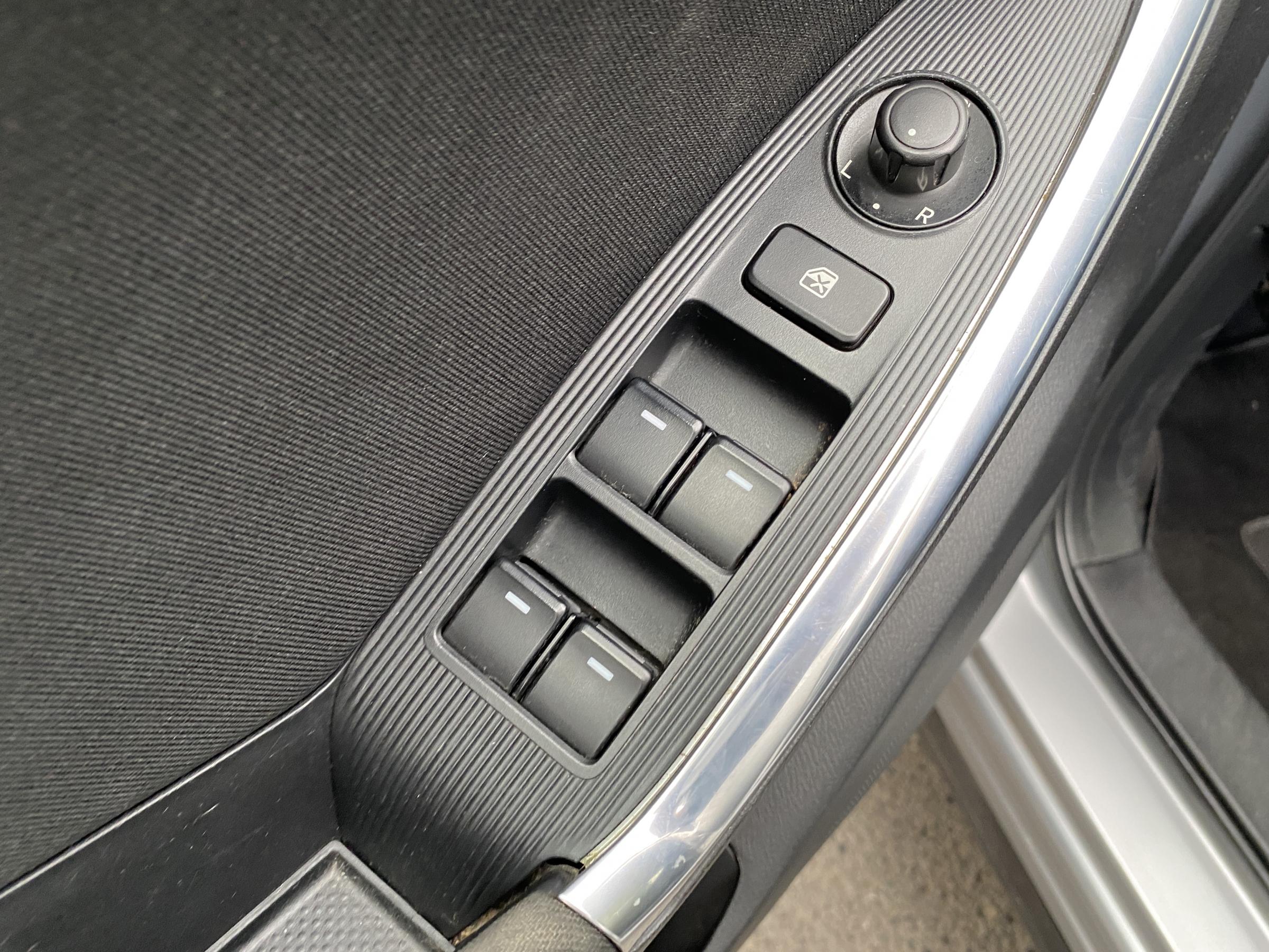 Mazda CX-5, 2013 - pohled č. 15