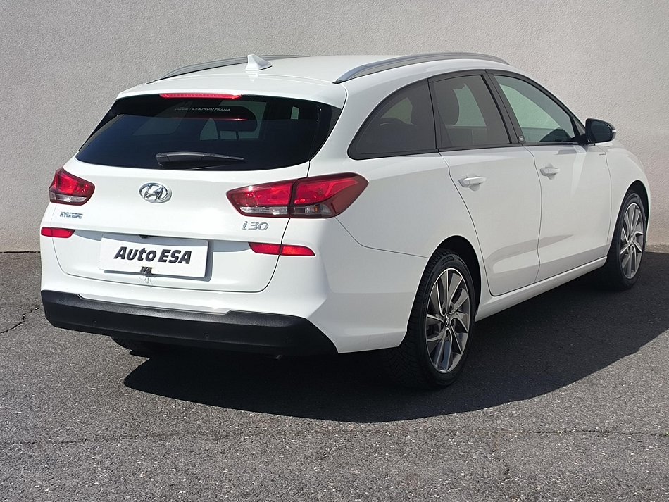 Hyundai I30 1.4i Go!
