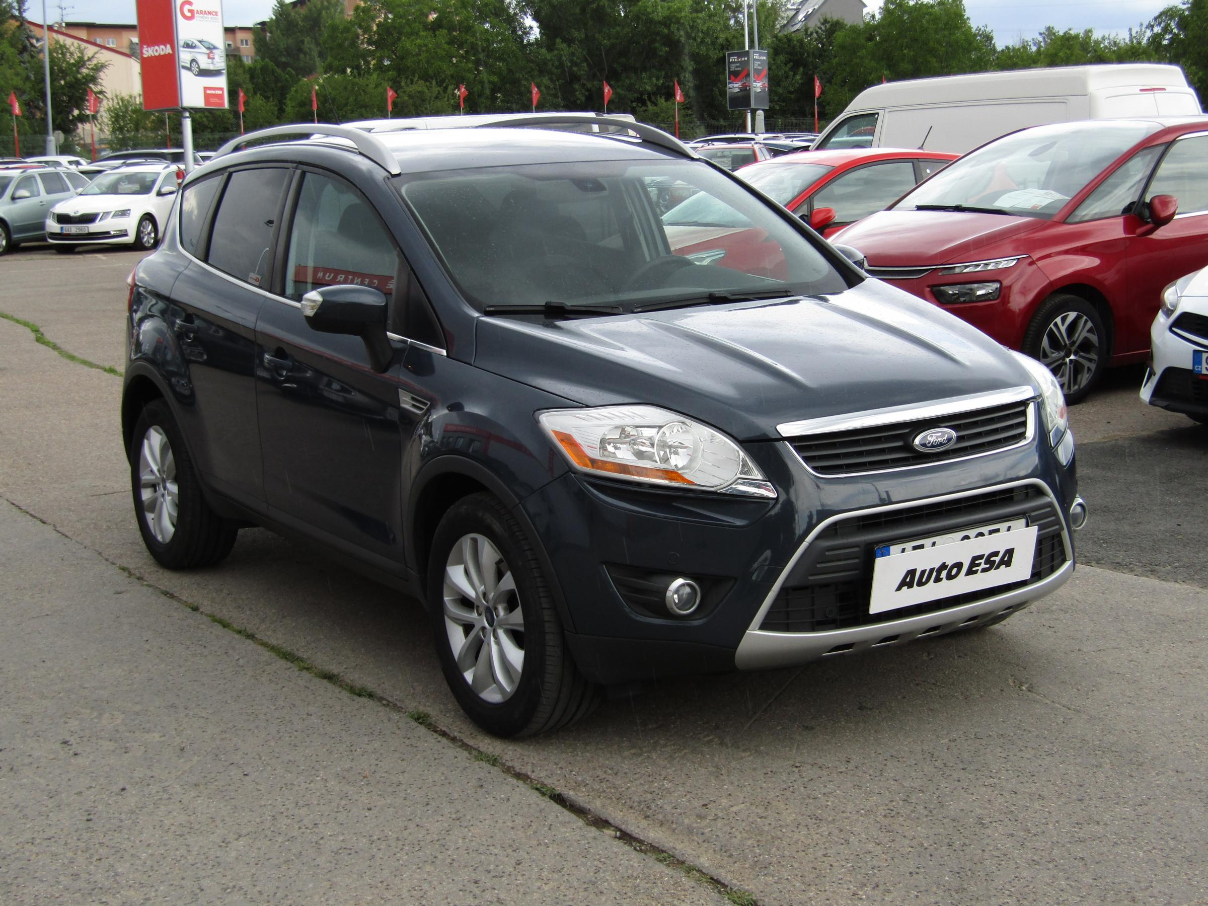 Ford Kuga, 2010 - celkový pohled