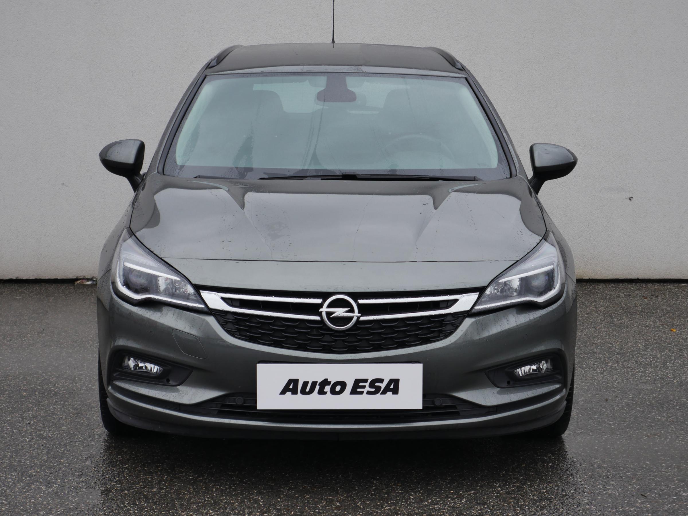 Opel Astra, 2019 - pohled č. 2