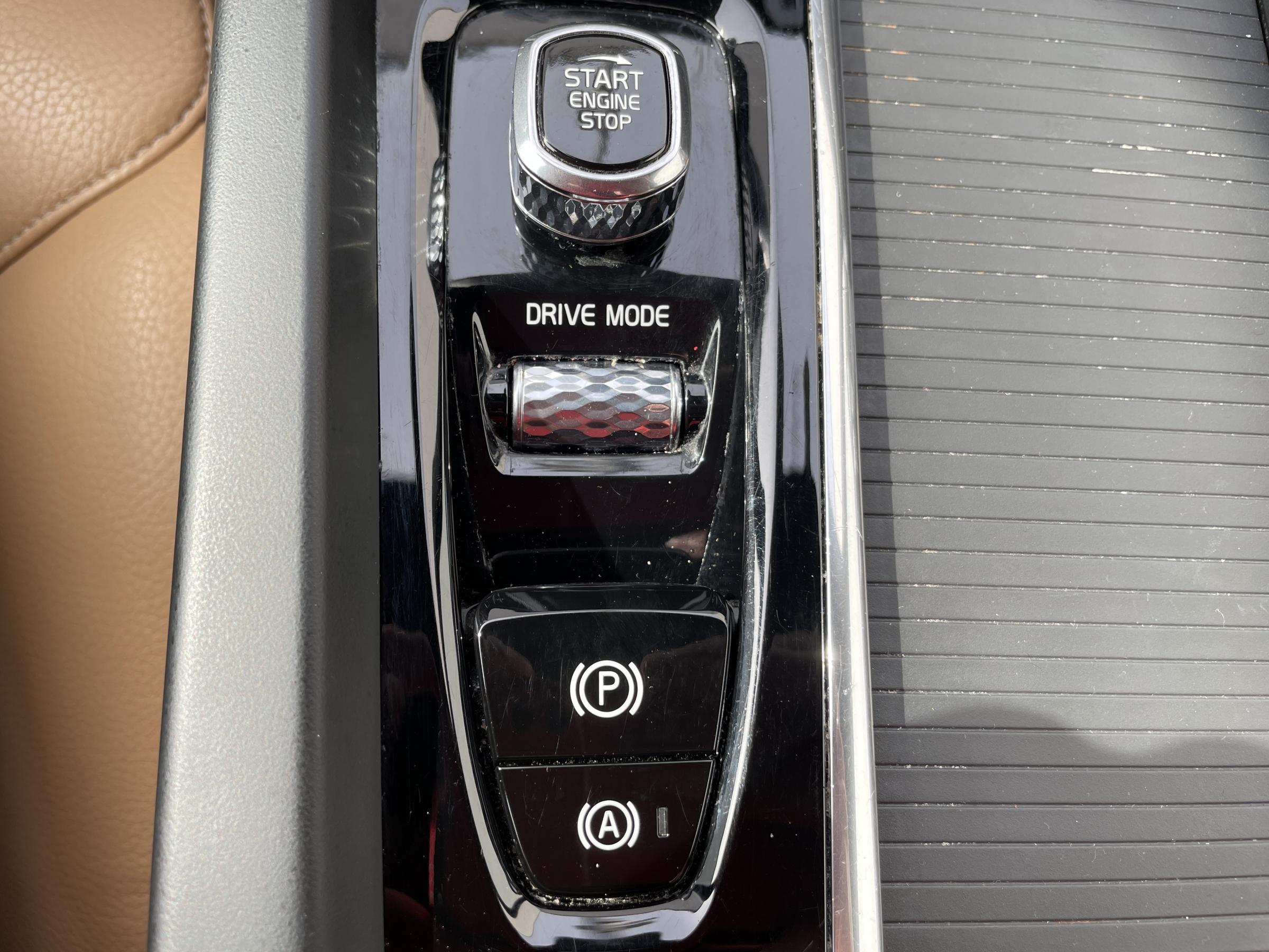 Volvo XC60, 2019 - pohled č. 14