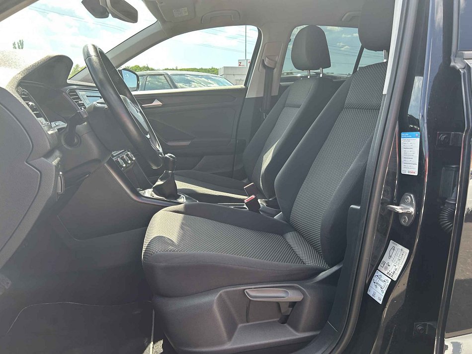 Volkswagen T-Roc 1.0TSi 