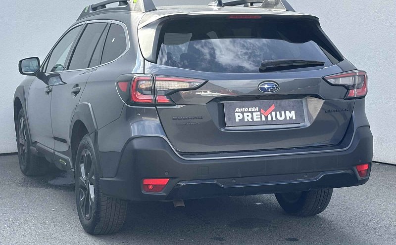 Subaru Outback 2.5 i