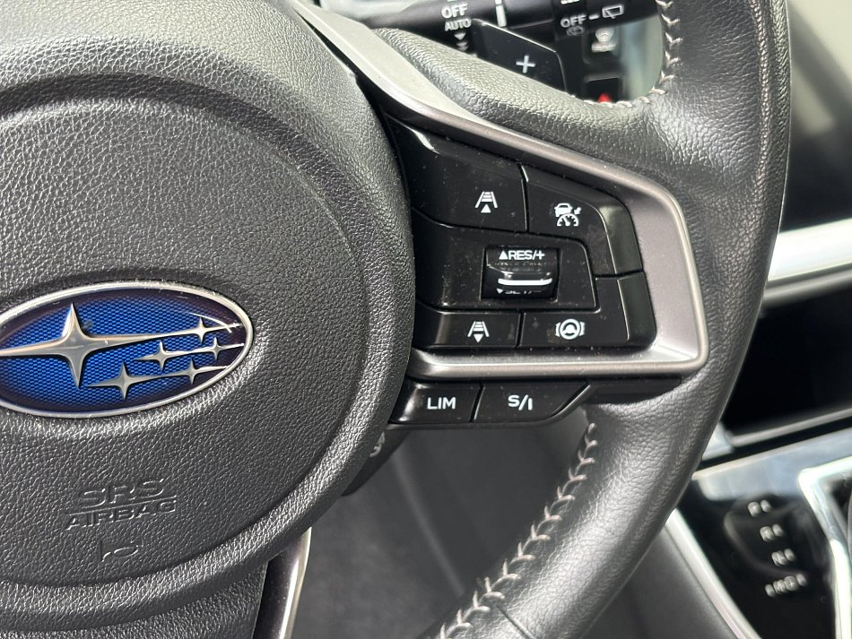 Subaru Outback 2.5 i  AWD FIELD