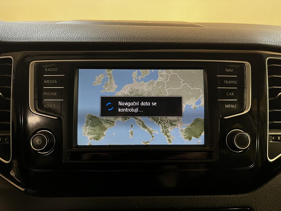 Volkswagen Golf 2.0 TDi 