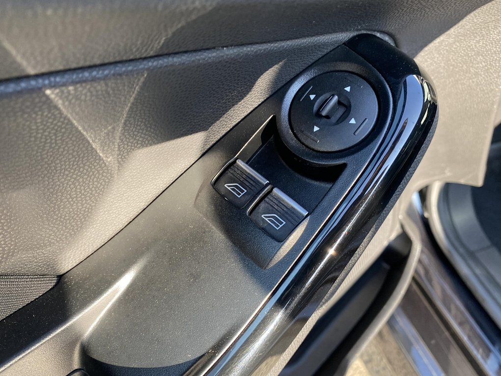 Ford Fiesta 1.0 EB Titanium