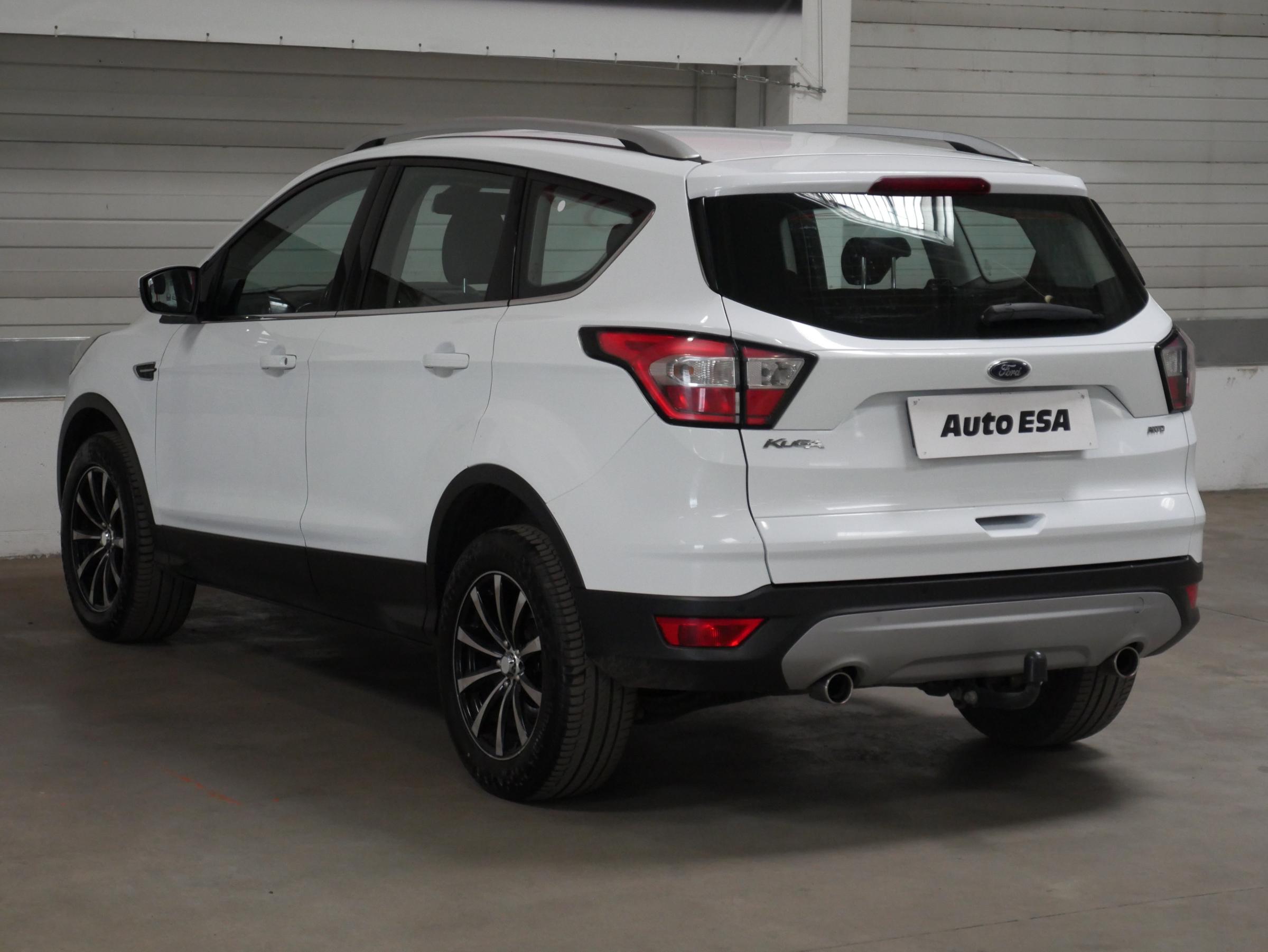 Ford Kuga, 2019 - pohled č. 6