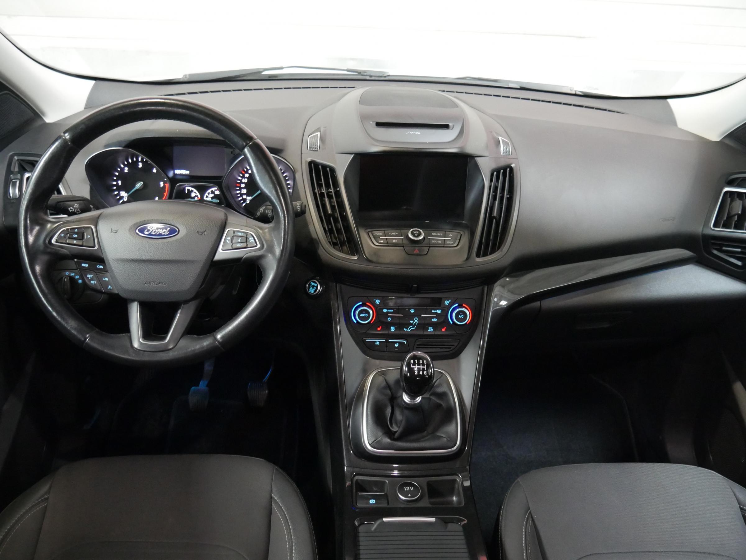 Ford Kuga, 2019 - pohled č. 8