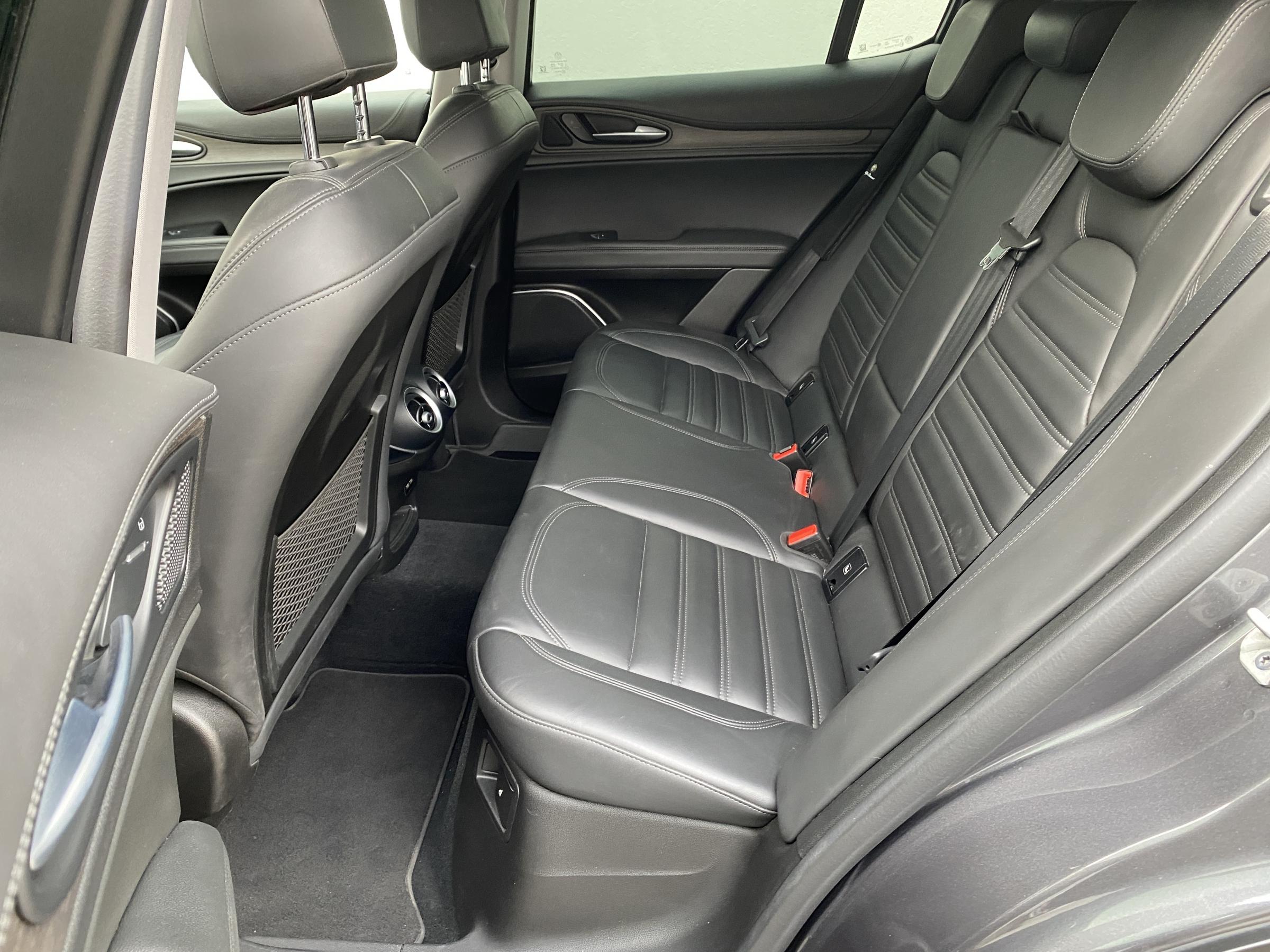 Moto Guzzi Stelvio, 2021 - pohled č. 10