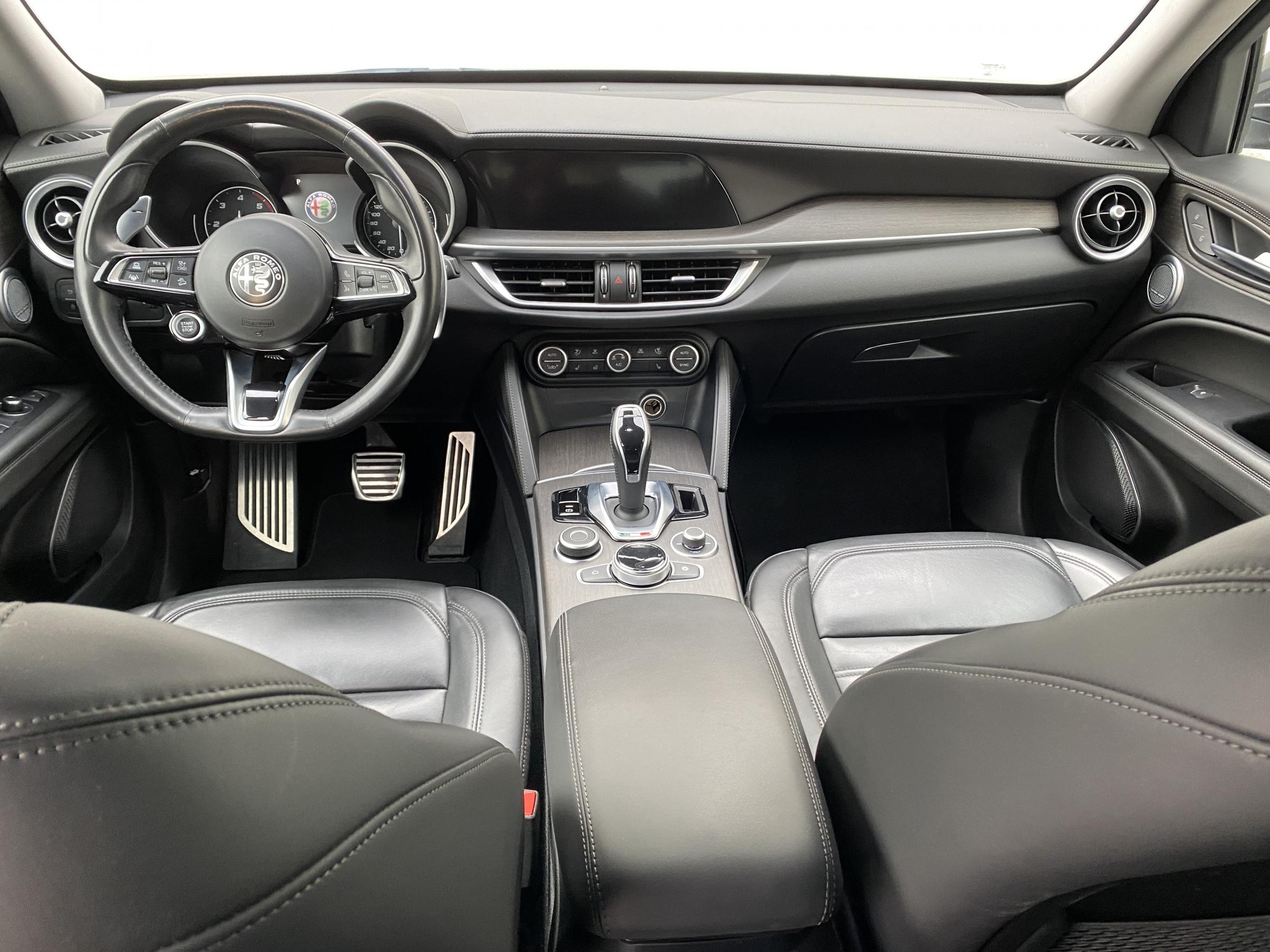 Moto Guzzi Stelvio, 2021 - pohled č. 8