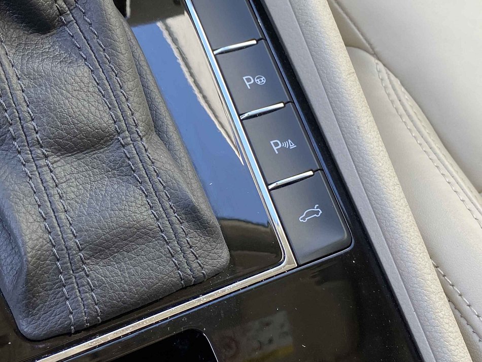 Škoda Superb III 2.0 TSi L&K 4x4