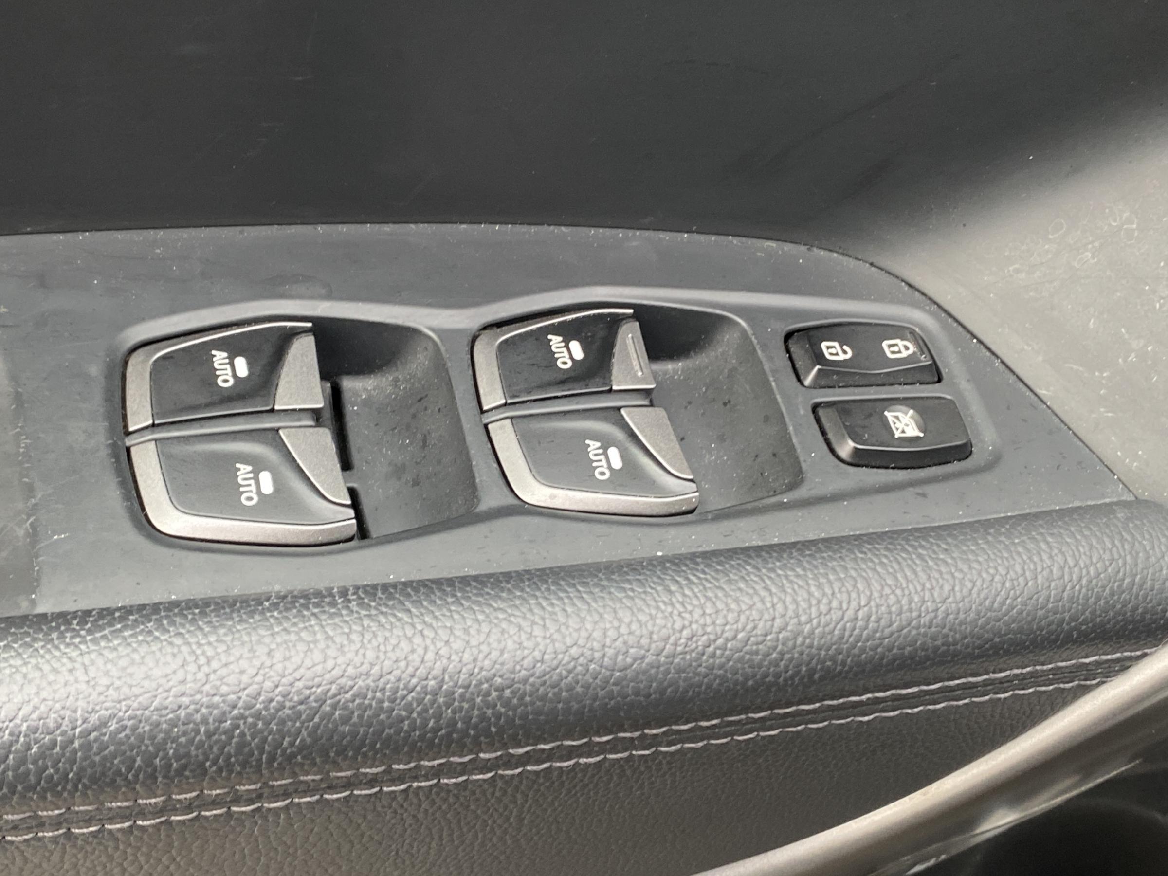 Hyundai Santa Fe, 2014 - pohled č. 11