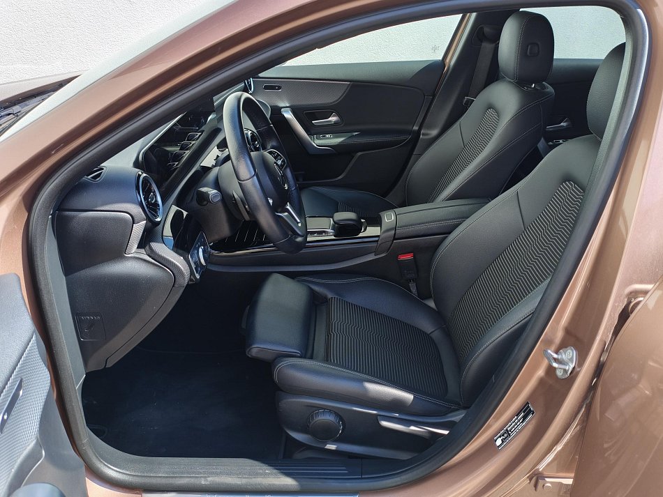 Mercedes-Benz Třída A 1.3 i  A180