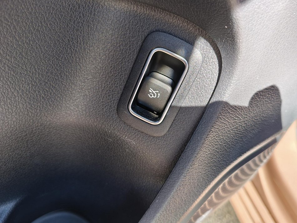 Mercedes-Benz Třída A 1.3 i  A180