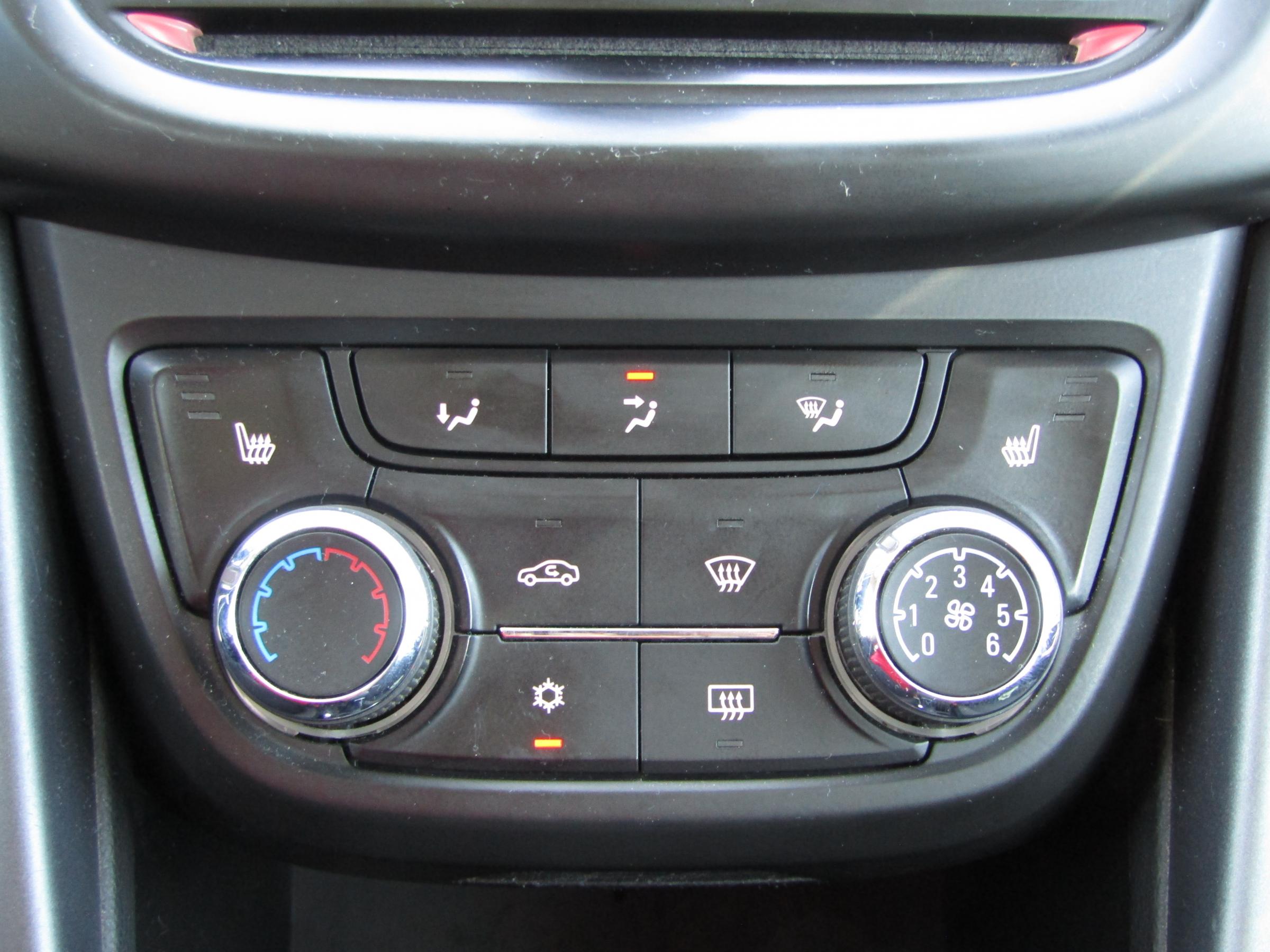 Opel Zafira, 2014 - pohled č. 16