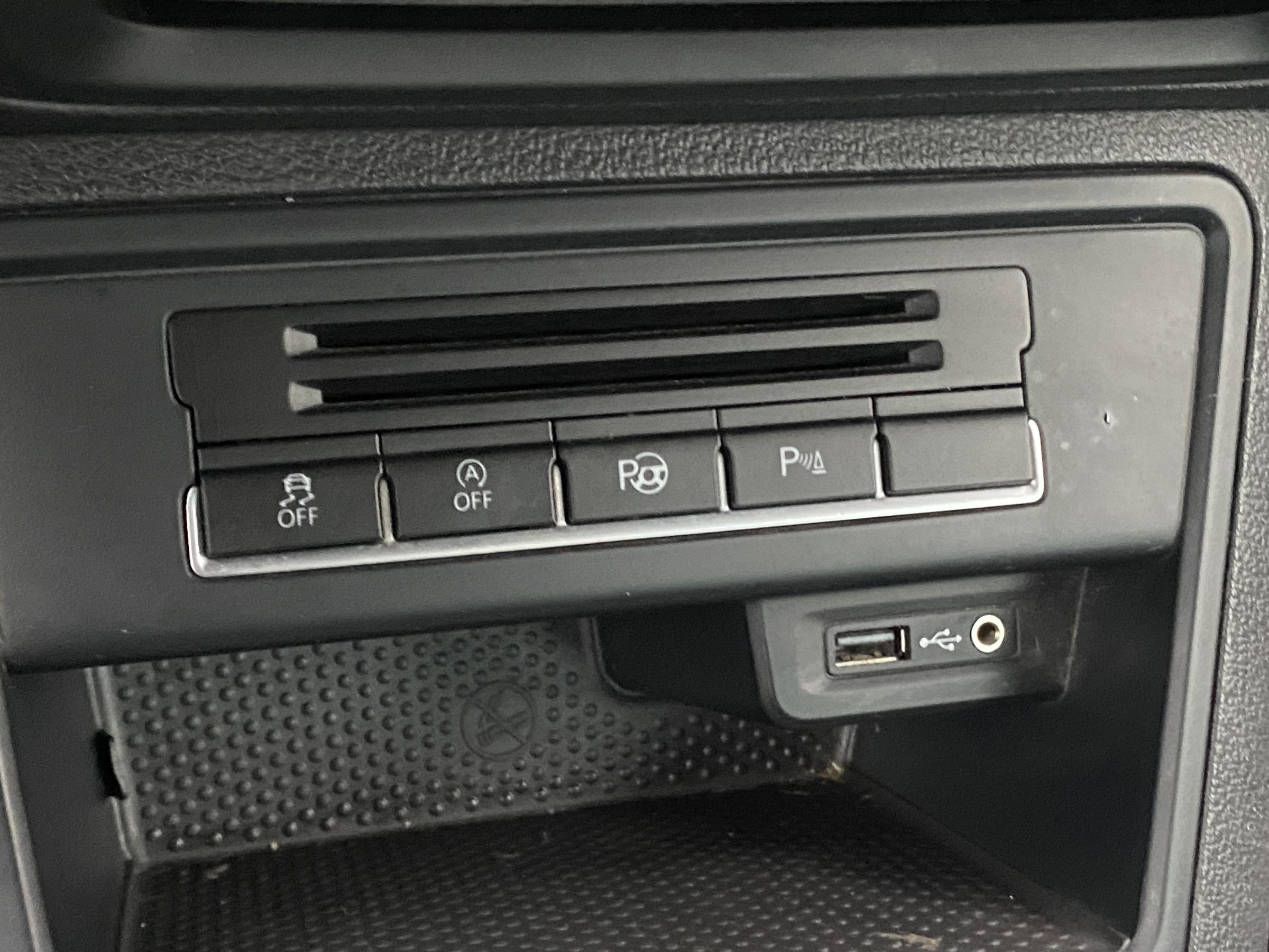 Volkswagen Tiguan, 2015 - pohled č. 14