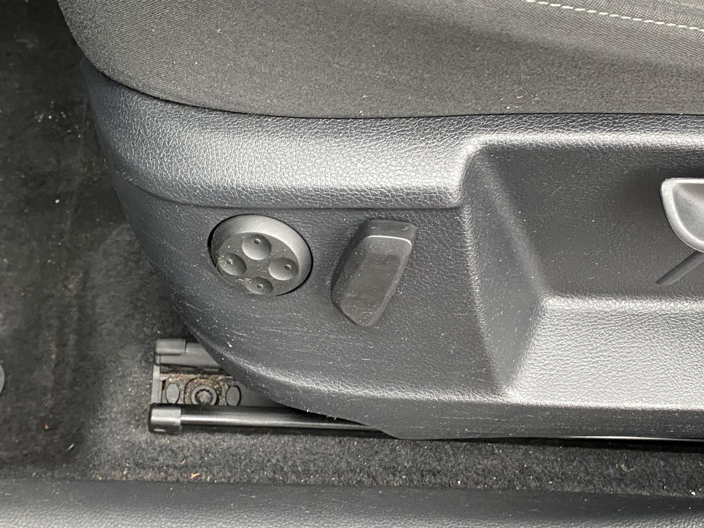 Volkswagen Sharan, 2011 - pohled č. 12