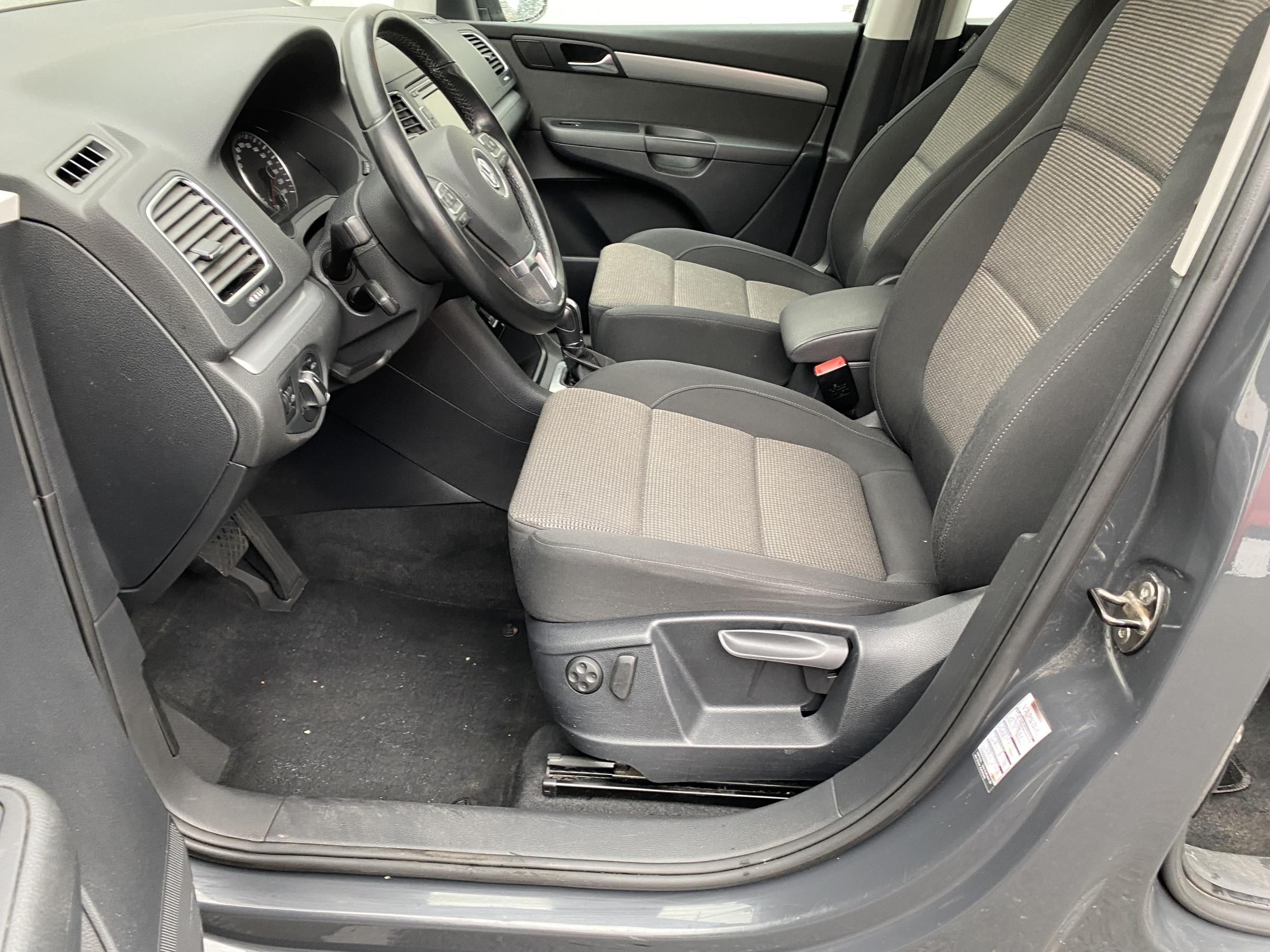 Volkswagen Sharan, 2011 - pohled č. 9